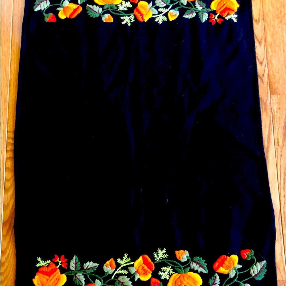 Vintage Black felted hand stitched florals table runner